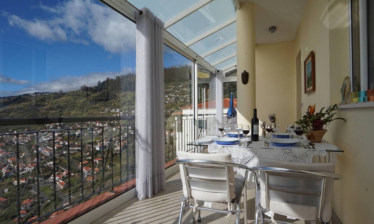 Calheta Villa | Breathtaking Views Holiday House with Heat and or Air conditioning System