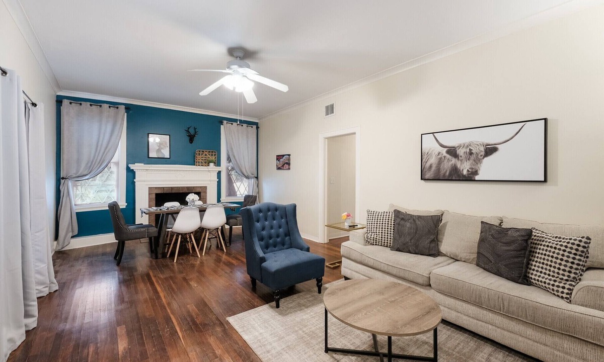 Alta Vista Condo | Spacious 3BR/2BA 1st Floor Apt in Historic Alta Vista, SA, 20% Off! Free Parking