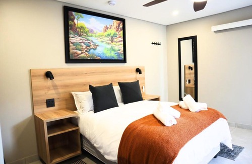 Centurion House | 78onJean