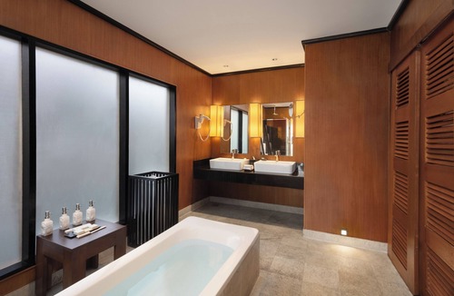 Lhohifushi Resort | Adaaran Select Huduran Fushi - with 24hrs Premium All Inclusive