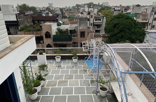 Patel Nagar House | Avyam Blue Terrace Apartment in New Delhi! Room-1 (Deluxe)