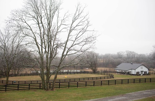 Spring Hill Cottage | Beautiful, Relaxing Farm Retreat with amazing grounds