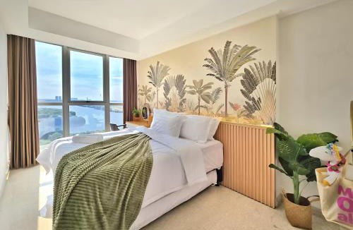 Pantai Indah Kapuk Apartment | By The Sea By SanLiving - 3BR & 1 Room - Near PIK Avenue Mall
