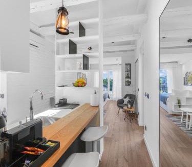 Vracar Apartment | Enjoy B-52 Studio