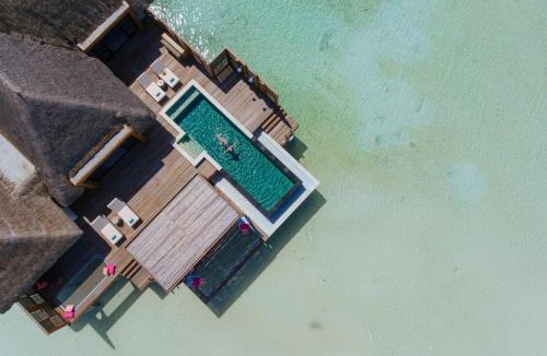 Kuda Huraa Resort | Four Seasons Resort Maldives at Kuda Huraa