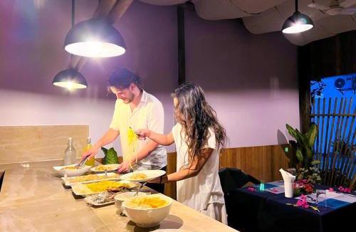 Guraidhoo House | Moodhumaa Inn