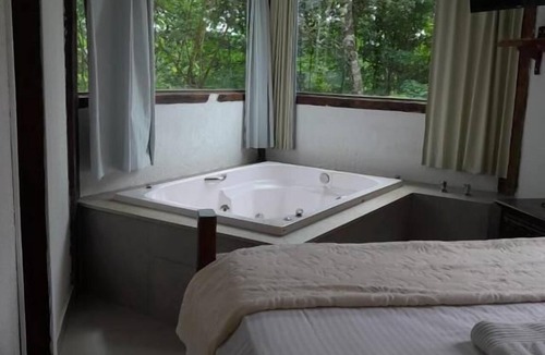 Sao Sebastiao das Aguas Claras Hotel | Pousada Canto da Lua - Macacos