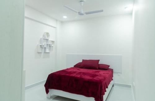 Male House | Resting View