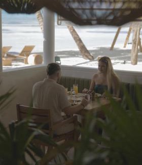 Dhiffushi Hotel | Stone Beach Club