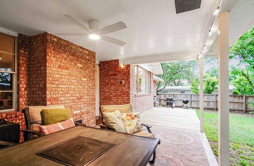 Vance Jackson House | TCH - Comfy 4bd/2.5ba home in San Antonio