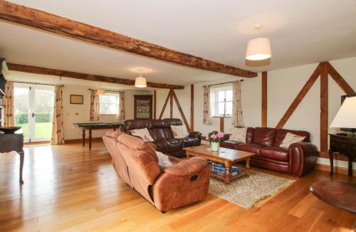 Loppington House | The Barn