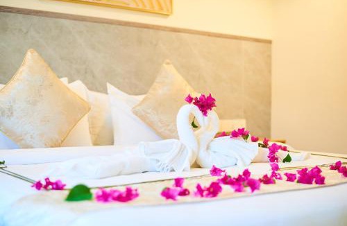 Himmafushi Hotel | YUVi Blue Maldives & spa
