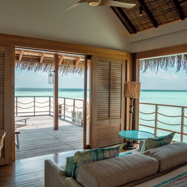 Constance Moofushi All Inclusive