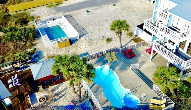 10BR/10BA HeatedPool HotTub FirePit Easy Beach Access Basket/Pickle/VolleyBall in Gulf Shores