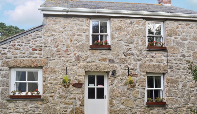 2 bedroom accommodation in Tregeseal, near St Just in Penzance