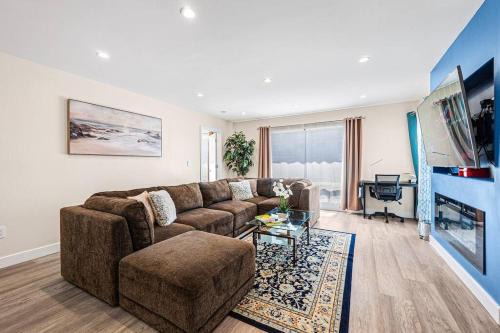 28088 4B-Cozy & Quiet/Safe Bright 4brs Home in Daly City in Daly City