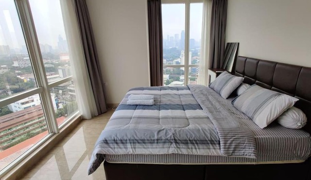 3BR, PRIVATE LIFT, Central Jakarta, BIG POOL. in Jakarta