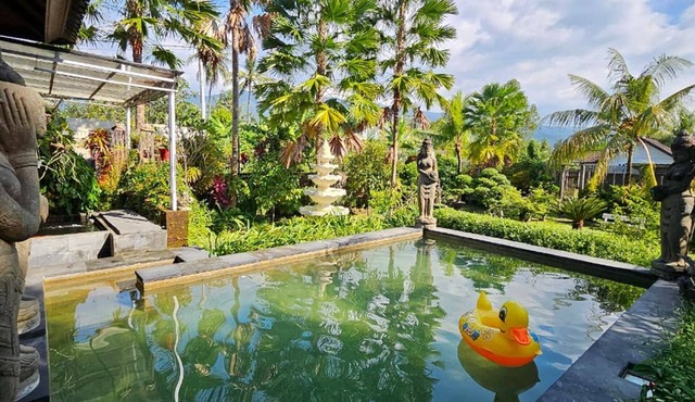 A family-friendly traditional Balinese house ideal for a holiday stay in Buleleng