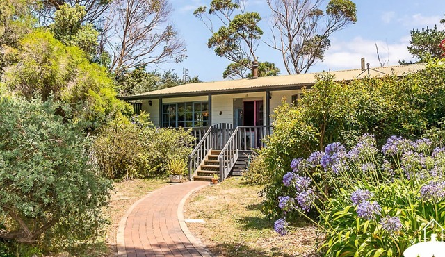 Bass Strait Breeze Stay 3 Pay 2 Winter Special in Yanakie