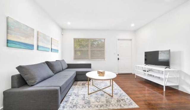 Beautiful Apt in the heart of Miami Beach in Miami Beach