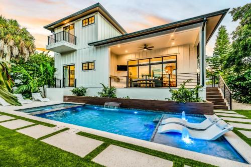 Blissful Paradise in Holmes Beach
