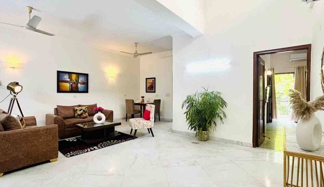 BluO 2BHK Panchsheel Enclave -Balcony, Parking in New Delhi