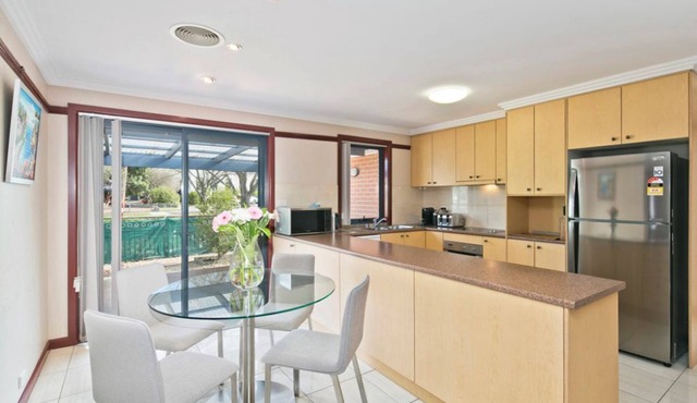 BRADDON CENTRAL CONVENIENCE in Braddon