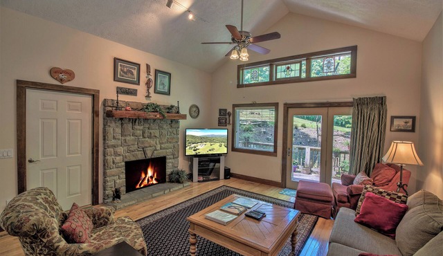 'Brookmont Lodge' Right Off Sugar Golf Course! in Sugar Mountain