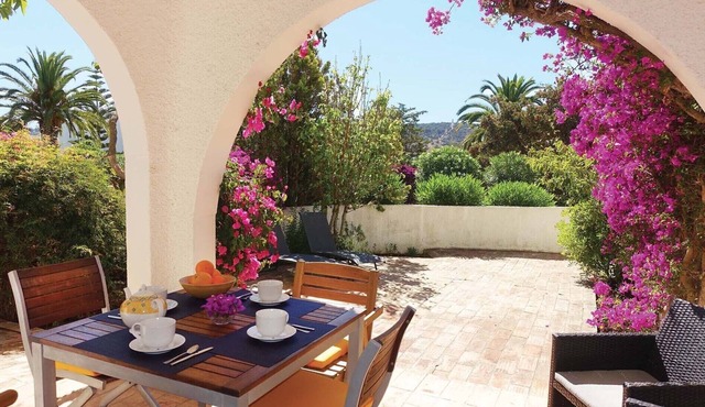 BUGANVILIA - Praia da Luz - 700 m from the beach