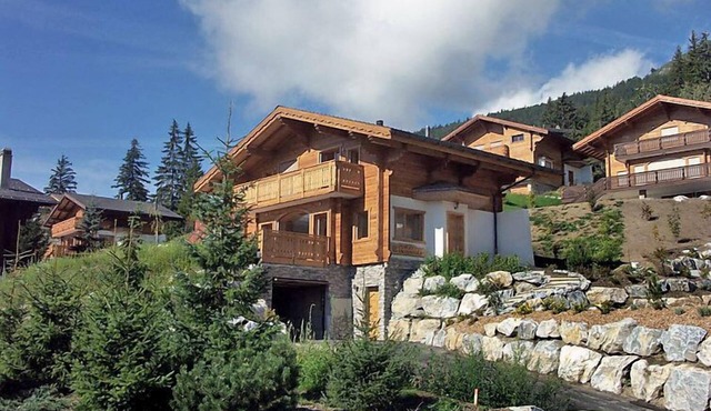 Campanule by Interhome in Anzère