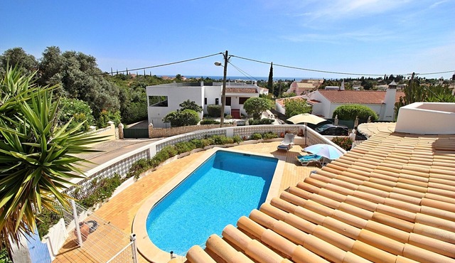 "Casa Júlia" - Beach, restaurants and everything at your fingertips!