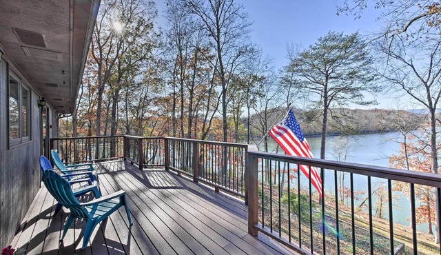 Chickamauga Lake Vacation Rental w/Boat Dock! in Dayton