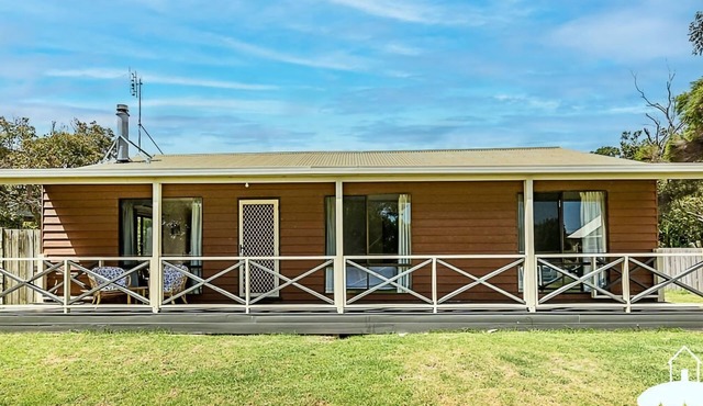 Cocomo Stay 3 Pay 2 Winter Special in Sandy Point