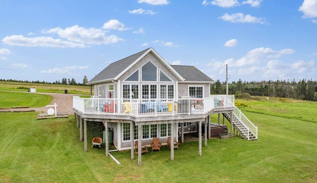 Comfortable PEI Getaway with Easy Access to Everything in Stanley Bridge