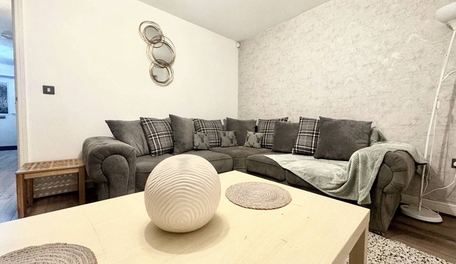 Cosy Modern 3-Bed Near Etihad stadium , Co-op & Arena AO Arena & City Centre