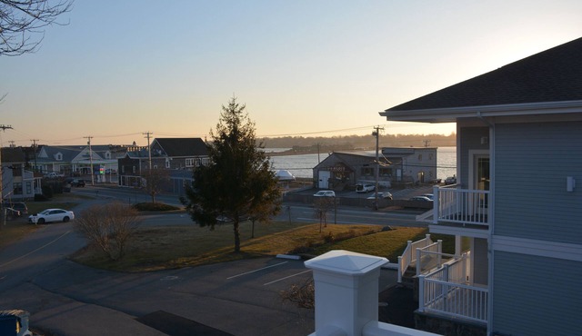 Cottage at Sea Breeze in Middletown