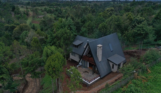 Cozy 4 bedroom Cabin in Naromoru next to Mt Kenya Forest. in Naromoru