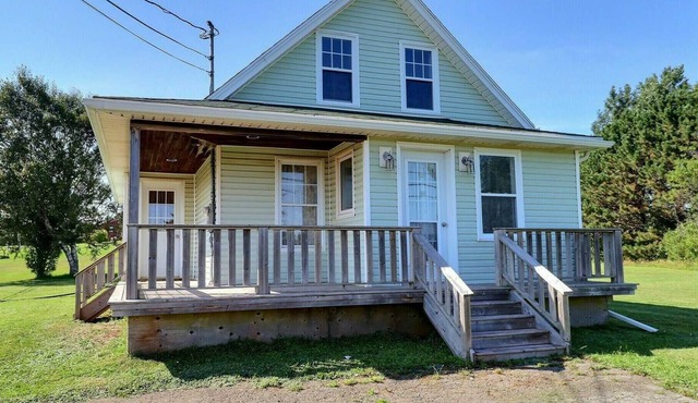 Cricker's Corner Vacation Home - North Rustico in North Rustico