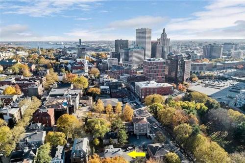 Downtown by RISD Gigabite Internet OnSite Free Parking in Providence