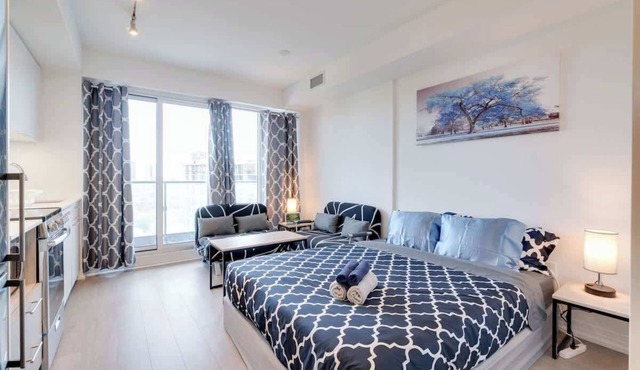 Downtown Studio Work From Home Ready in Toronto