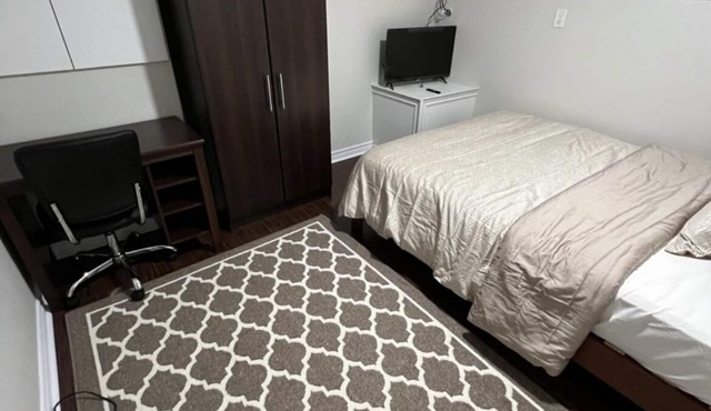 Elite BR, Free Parking/Wifi, TV Shared Suite