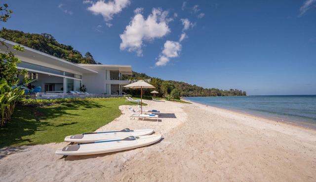 Escape to Beachfront Luxury in Phuket, 1000 in Chang Wat
