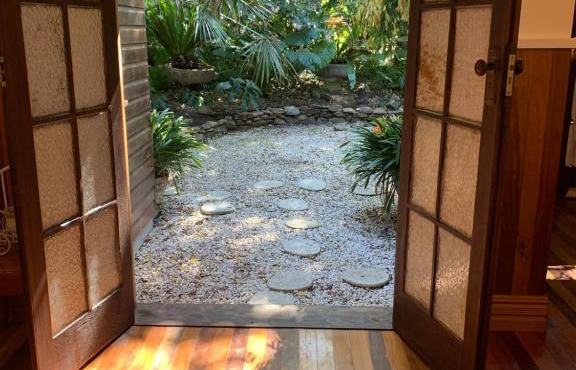 Garden studio in Glenbrook