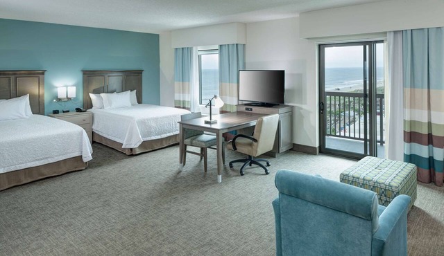 Hampton Inn & Suites Carolina Beach Oceanfront in Carolina Beach