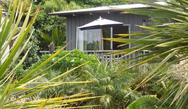 Island Breeze apartment in gorgeous Sandy Bay