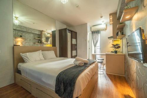 Lovely Studio at Bassura City Netflix and chill in Jakarta
