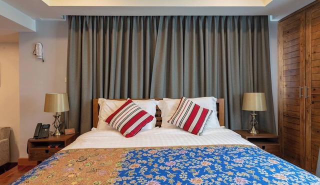 Luxurious retreat with premium amenities & comfort in Bangkok
