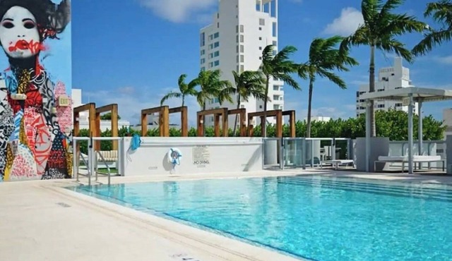 Luxury Miami Beach Apartment with Rooftop Pool in Miami Beach