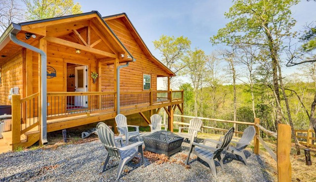 Mountain View & Fire Pit: Updated Murphy Cabin! in Murphy