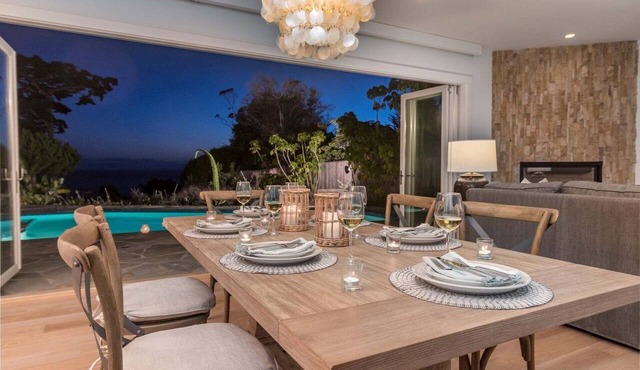 Ocean front home, next to beach access, heated pool and spa in Santa Barbara